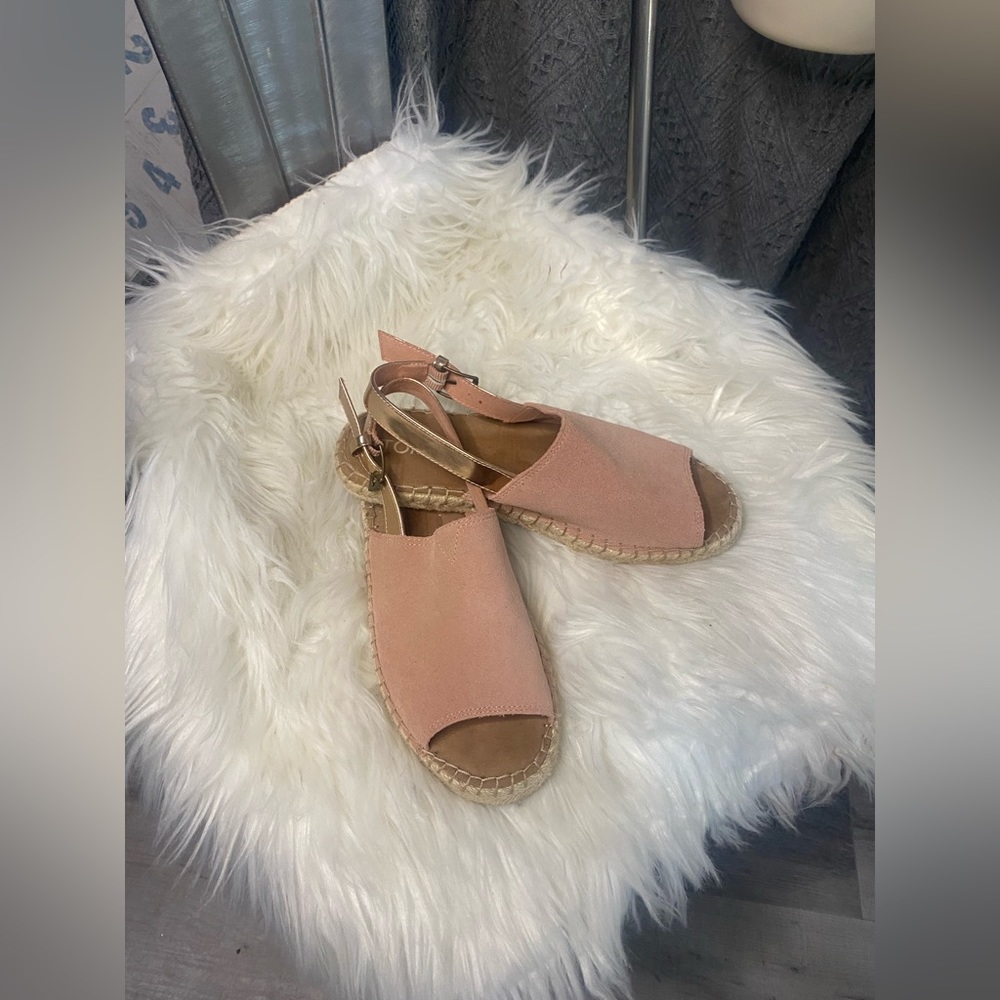 2/$40 Toms Pink Suede
